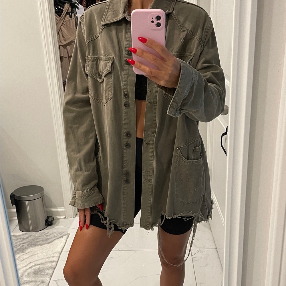 Free People Green Utility Jacket with Military-Inspired Style